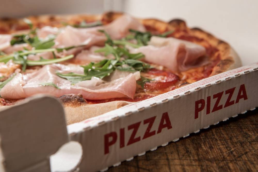 pizza à emporter près de Saint-Gènes-Champanelle
